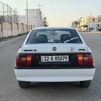 فيكترا ١٩٩٣ • موتور ١٨٠٠ • چمچمال