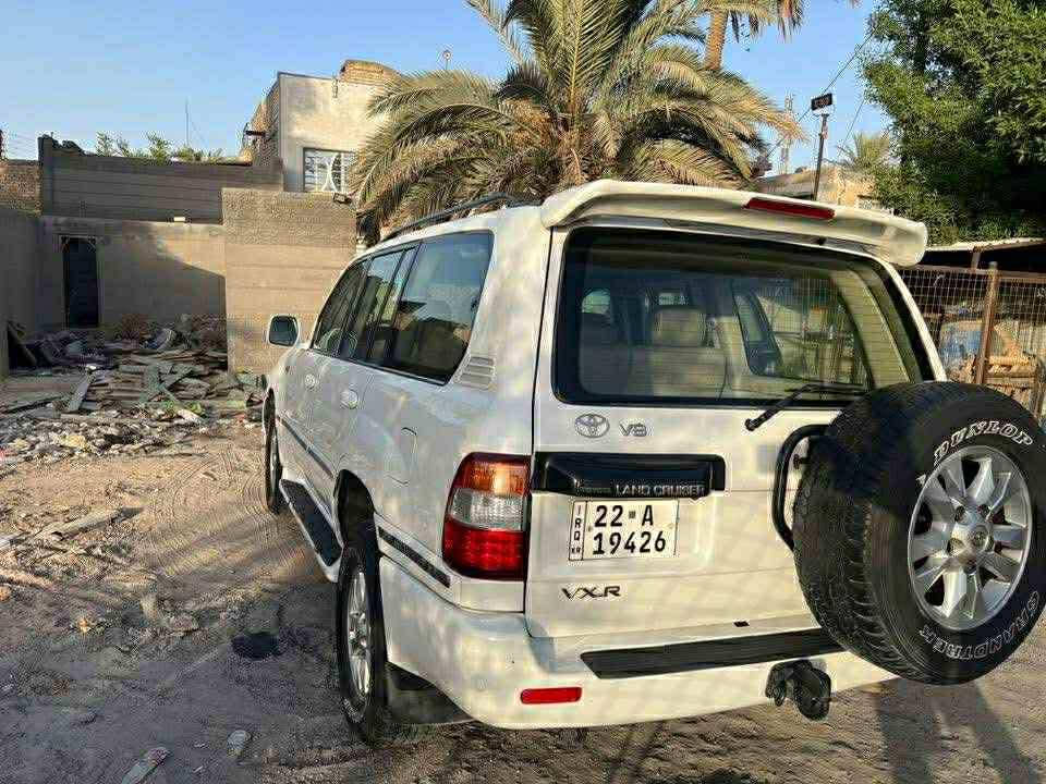 VXR قطرية نادرة
لون صدفي موديل ٢٠٠٧ محرك ٨سلندر بيها مكانات صبغ فول مواصفات لكزز حساسات امامي خلفي كشنات جلد منظومة مضخم صوت و شاشة دبل تانكي دبل سببر  دي في  دي بالقمارة بلادي ثلاجة رقم اربيل بأسمي مكاني(((( السليمانية)))))
 السعر ١٣٧
بيع بلا مراوس
***********
