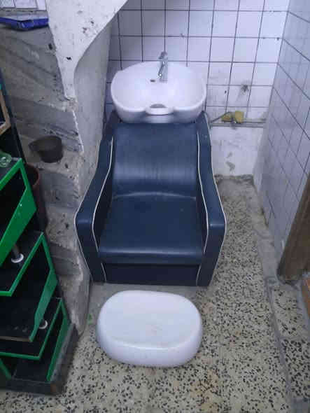 غراض البيع كلمن وسعره عنوان حي جهاد ***********
