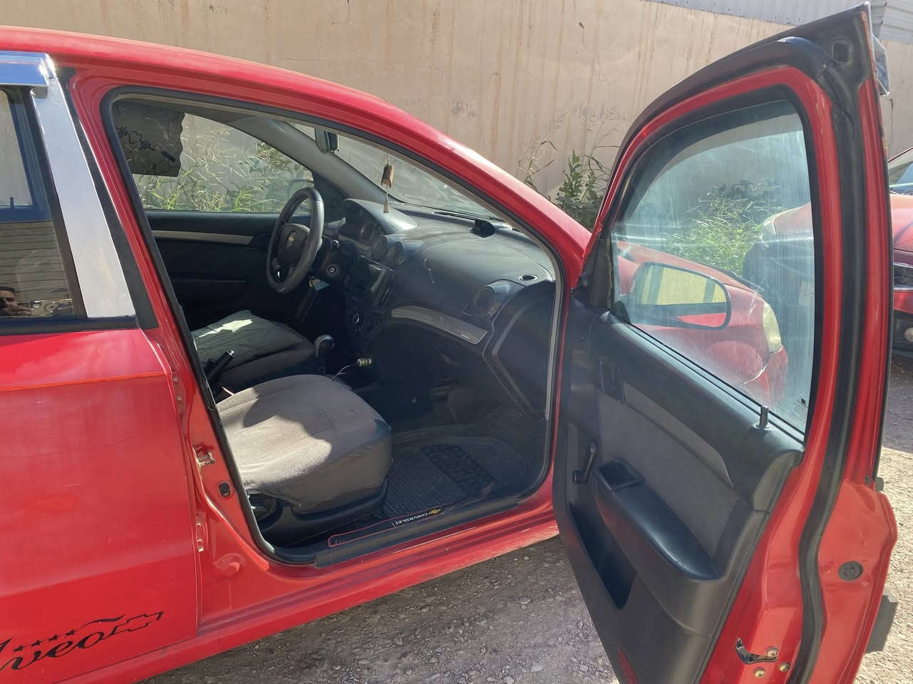 موديل ٢٠٠٧
كير مكينة صدر كهربائيات تخم تاير ويل كب جاهزة السيارة 
تحتاج صبغ مثل ما موضح بالصور 
العنوان ديالى بعقوبة
سنوية لغاية ٢٠٢٨
السعر ٥٥ وبي مجال 
***********
