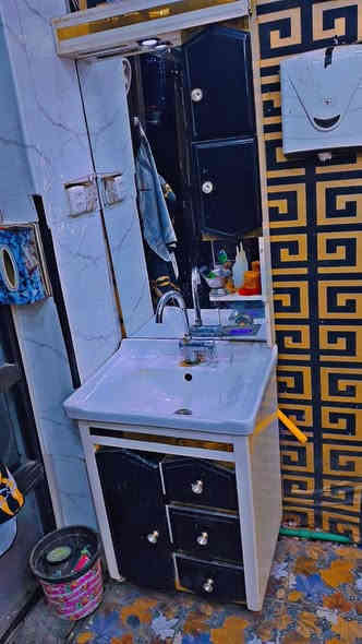 للبيع الادوات حي القاهره ***********
