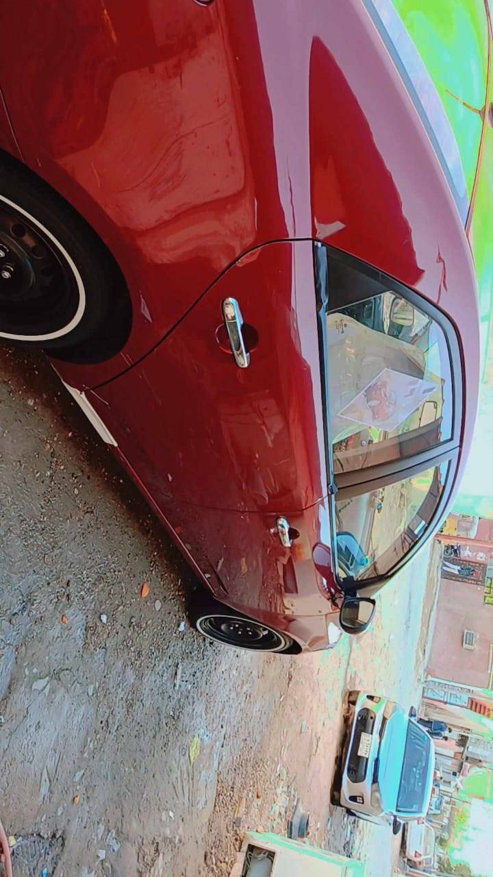 السلام عليكم سيراتو خليجي 1600 مشروع وطني رقم بغداد مكينه كير كفاله منضومه تبريد جديده صدر امامي خلفي جديد سياره حلوه  وما نقصها شي مكاني بغداد الشعب *********** سعر ٨٨ وبيها مجال
