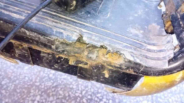 السلام عليكم دراجه شحن للبيع بيه فقط لحيم و الركبه يرادلها صجم ويدة بريك هذا رقمي
***********
