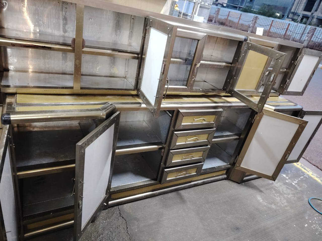 @كونتر حطاطه مواد سعودي بدون سنك مترين ونص سعر 250 العنوان فلوجه


**إذا كنت صاحب هذا الإعلان وتريد حذفه لأي سبب، رجاءا أرسل رسالة إلى الدعم الفني**