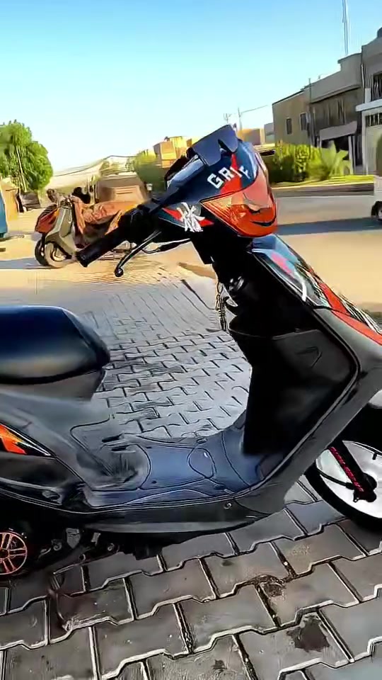 ماكس عدله للبيع كلها بلاديه وختم واحد دراجه نضيفه وملحه كفرات البلاديه لون اسود جارد موجوده   بيها وصل معرض السعر خاص     او وتساب ***********

