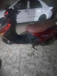 فراشه نثيه • سرعة 140 • أوراق مكاني