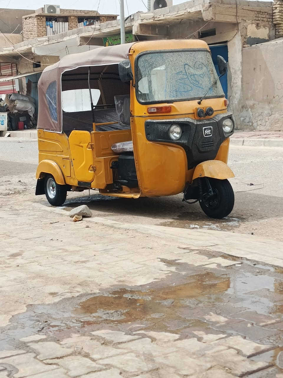 السلام عليكم 21وكيله سيد خلدون بيه ضربه موضحه بل صوره سعره 6250وبيه مجال مكاني المجر المكينه بوشه مبدل  ***********
