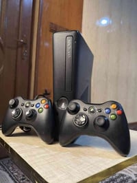 اكس بوكس 360 • هارد ٢٥٠جيجا • شارع الحسابات كركوك