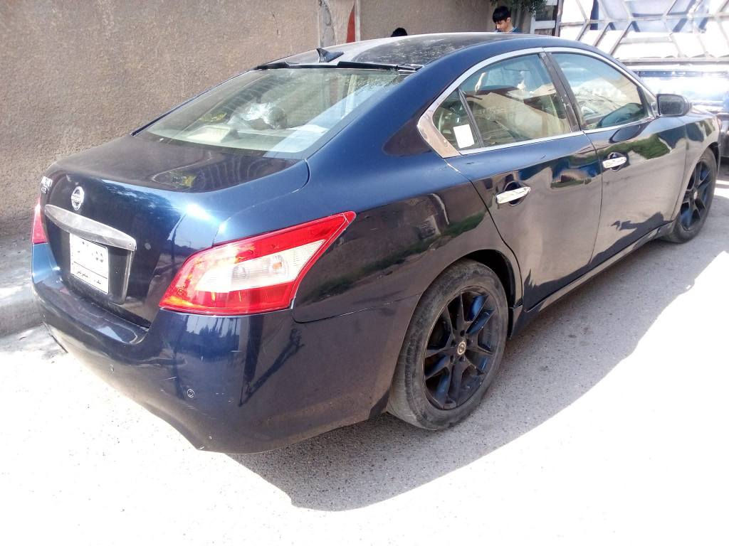 تحيه طيبه نيسان مكزما2010بغداد بسمي وارد امريكي حادثه جاملغ لايمن وباب خلفي مصبوغه عام اثر جراد محرك وكير جدد شادهن  من سوق بغداد سياره فول مواصفات فتح مري شفط كرسي كهرباء مثبت سرعه مكاني بغداد سيديه سعر77وبيه بيه سونار مجال***********و*********** بغداد, العراق
