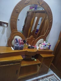 غرفه نوم للبيع مستخدمه 07735392413