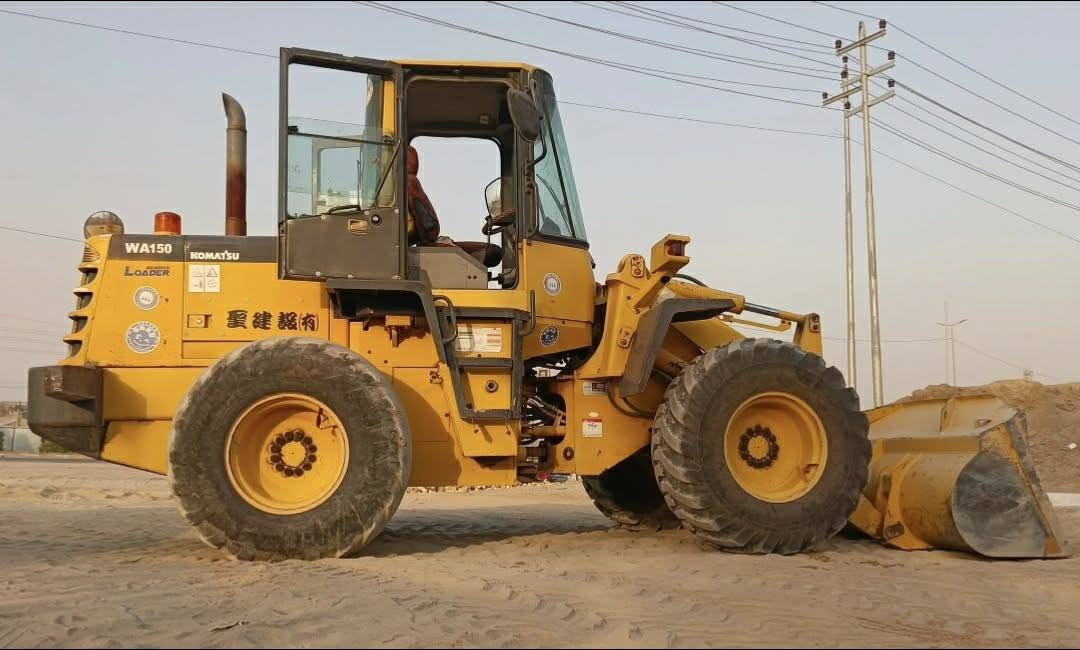 البيع كوماتسو حجم 150
مكينه وضع الشركه كفاله عامه 

للاستفسار ***********

المكان النجف خان النص 

السعر 285 وبي مجال
