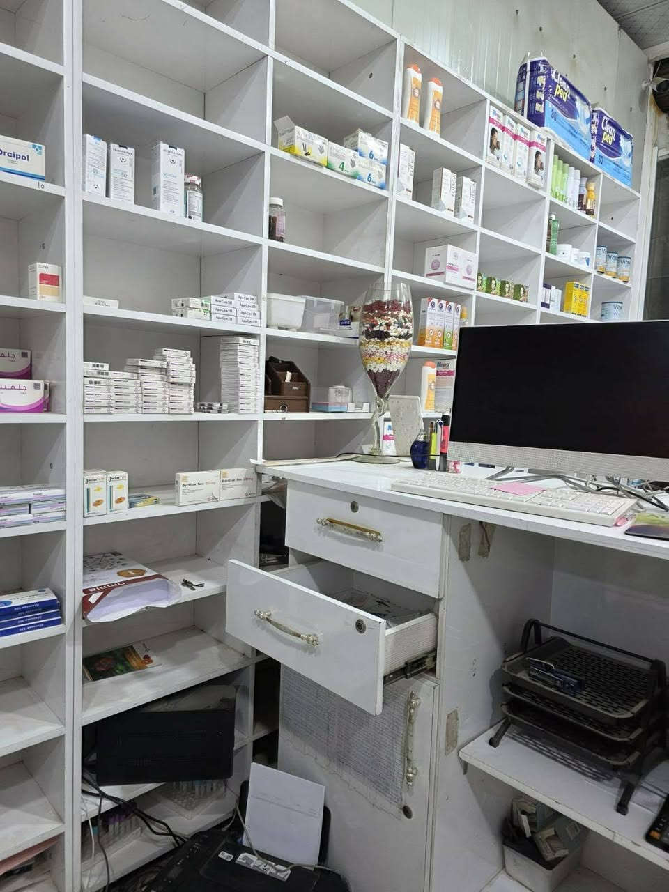 ئەم رفانەی  کامل سیدلەمان هەیە بۆ فرۆشتن *********** شوێن هەولێر
