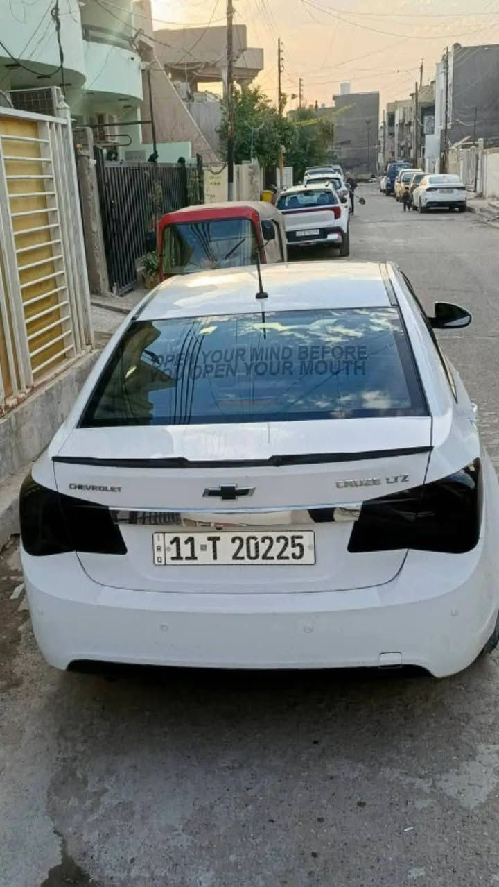 كروز مديل 12 خليجيه وكالة المنصور رقم بغداد بأسمي كفاله ضربه وصبغ محرك 1600 المرغوب . كير محرك تدفئه تبريد كهربائيات كلشي شغال وخير من الله . شاشه تيسلا وسماعات ودمام واناره ويه الدمام . كامرا خلفيه وحساسات جام اوتو مري كهرباء . ماصدات  لد شيطان  . مكاني بغداد الزعفرانيه سعر 83 ورقه وبيه مجال بيسط (بسيطط ) والمعاجبه السعر خل يدور انشالله يكله احسن منه وارخص
*********** متواجد من بعد ل 5 مساء"
