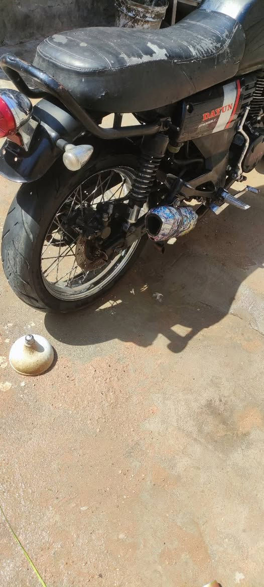 سلام عليكم شباب دراجا الآتي البيع موديل 21طلعه بشهر 12درجه مكفولة اوراق السعر 1400
وبيه مجال الشراي مكاني كربلاء الحولي هاذه رقم صاحب دراجه ***********
