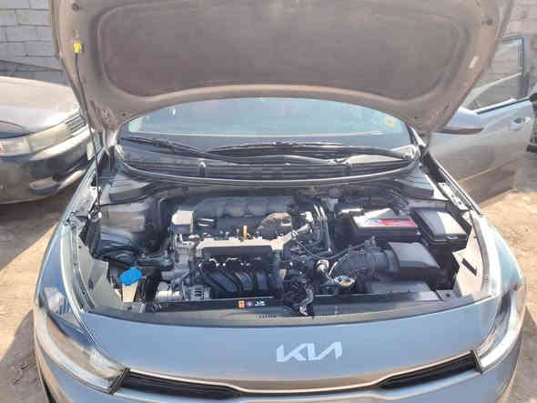 السلام عليكم كيا ريو 23 وارد حادث باب السايق بعدهه ع وضع الشركة تبريد ثلج تدفئة ماناقصه اي شي استعمال شخصي مال موظف محرك 1600دوش 8بخاخات ستوهه دخلت 23ميل الشراي يتصل وتتدلل ***********
