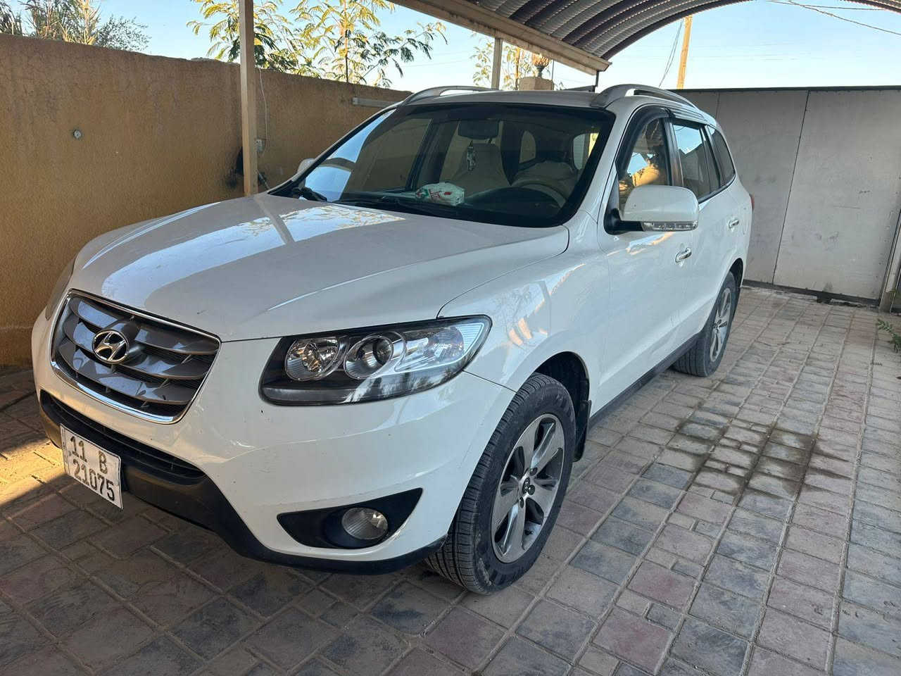 سنتافي 2011 كويتي رقم بغداد دولي باسمي فول مواصفات مكفولة كفالة عامة محرك 6 سلندر خير من الله السيارة جاهزة من كلشي كير ومحرك وحدادية وتبريد جاهزة السعر 165 مواصفات السيارة 
بصمة 
كشنات كهرباء 
7 راكب 
3 قطع تبريد
فوريل 
داخل صاج 
تحكم ستيرن 
اشاره بالمري 
مكاني كربلاء للاستفسار الاتصال على الرقم ***********
