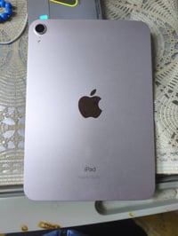 ايباد مني 6ذاكره 64 نضيف حيل شخط مابيه غارضه كامله سعره300مو شراي لا ت...