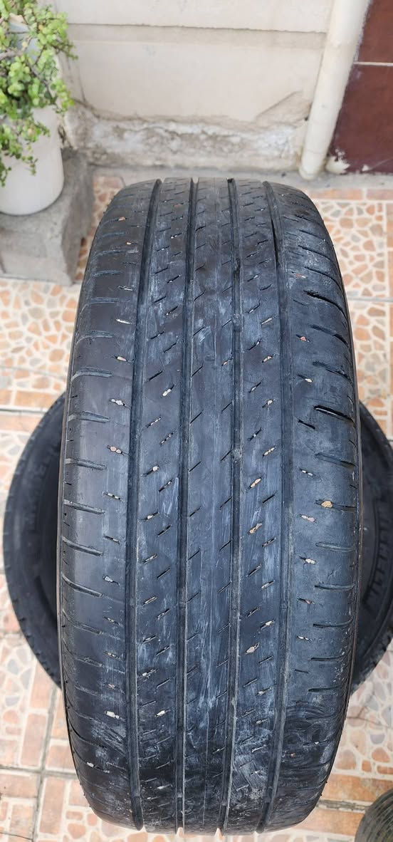 للبيع دولاب (تاير) تويوتا راف فور 🚗
🔹 القياس: 225/60/18
🔹 النوع: برجستون (Bridgestone)
🔹 الحالة: نظيف – مستعمل استعمال خفيف
🔹 مناسب لسيارة تويوتا راف فور
🔹 السعر 100 الف 
📍 الموقع: بغداد الغزالية
📞 للاستفسار: ***********
