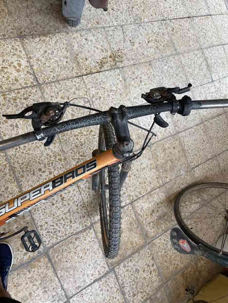 بايسكل كيمو مابي أي مشكلة السعر 55 و بي مجال الموقع حي العامل المنطقة السادسة الرقم ***********
