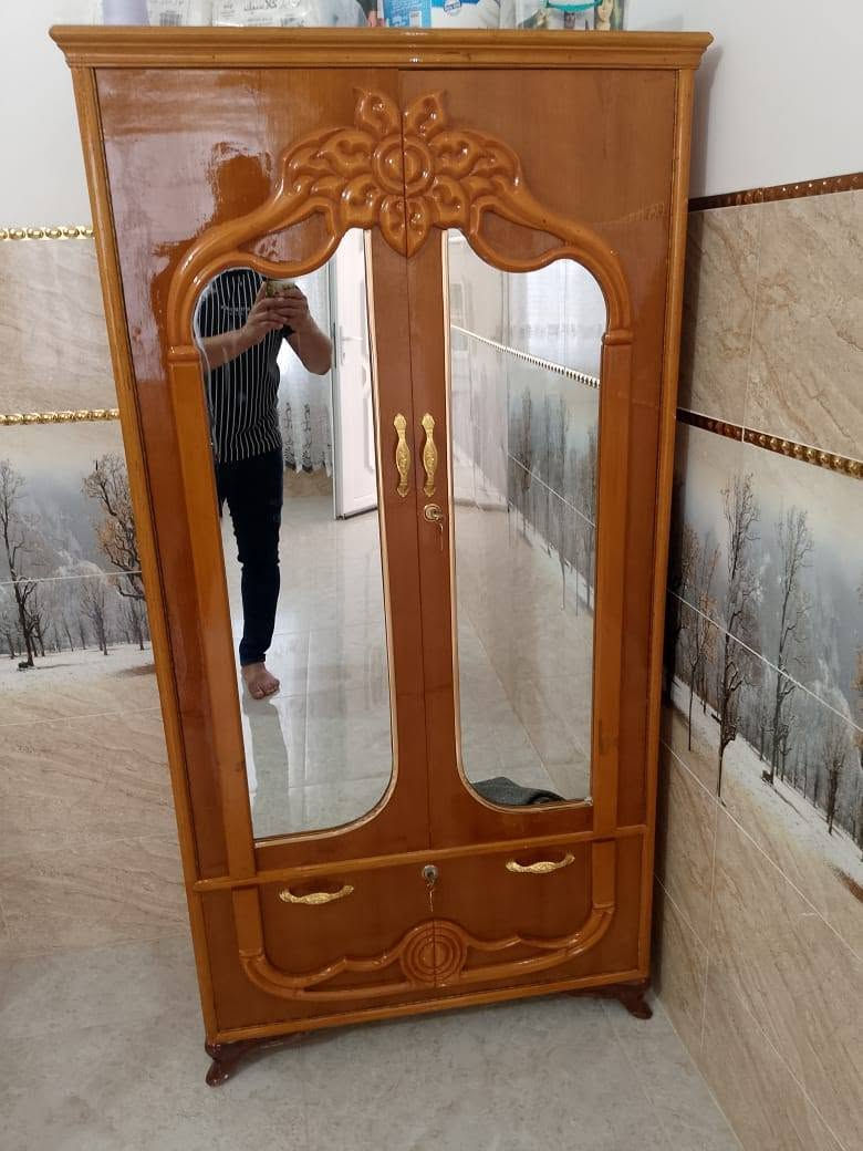 سلام عليكم سدوق للبيع جديد سعر مناسب رقمي كورك *********** وتساب
