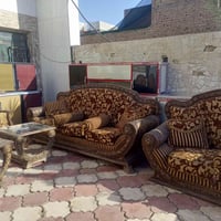 تخم ملكي • ٩ مقاعد • بابل الحمزه الغربي