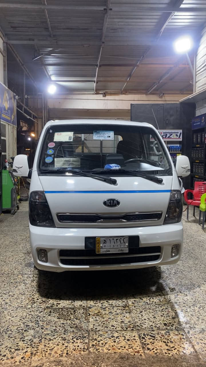 السلام عليكم 
كيا حمل نثيه 2019 سياره جاهزه 
بيها البنيد مبدل مكينه كير شاصي كفاله 
عنواني الكماليه سعر السياره 119$وبيها مجال بسيط 
***********
