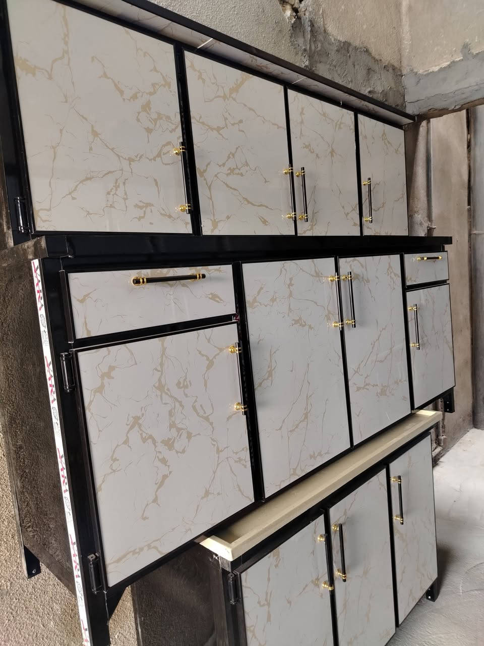 سلام عليكم وصول وجبه جديده في مزاد لأخوين العنوان المفرق الطرق والجسور مقابيل العزات بن تجه رايح عليه المفرق السعر اب 350 وبي مجال للاستفسار *********** كونترات جديد مترين والسنك مترا و30 يتوفر الالوان مراوس بل مستخدم همين
