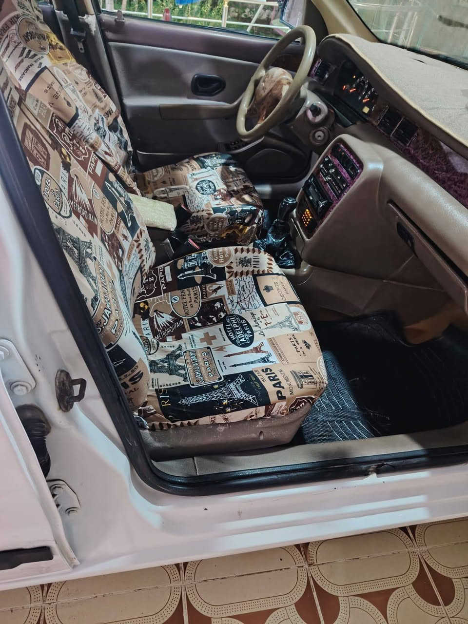 السلام عليكم
سمند رقم بغداد انكليزي مشروع وطني
موديل 11 
مكفولة هزة وسنوية جديدة
مكينة كير حدادية كهربائيات كاملة
تخم تاير بالكارتون
تبريد ثلج السيارة جاهزة متذب عليها الف دينار 
مكان السيارة واسط
السعر 44 وبيهه مجال
***********
***********
