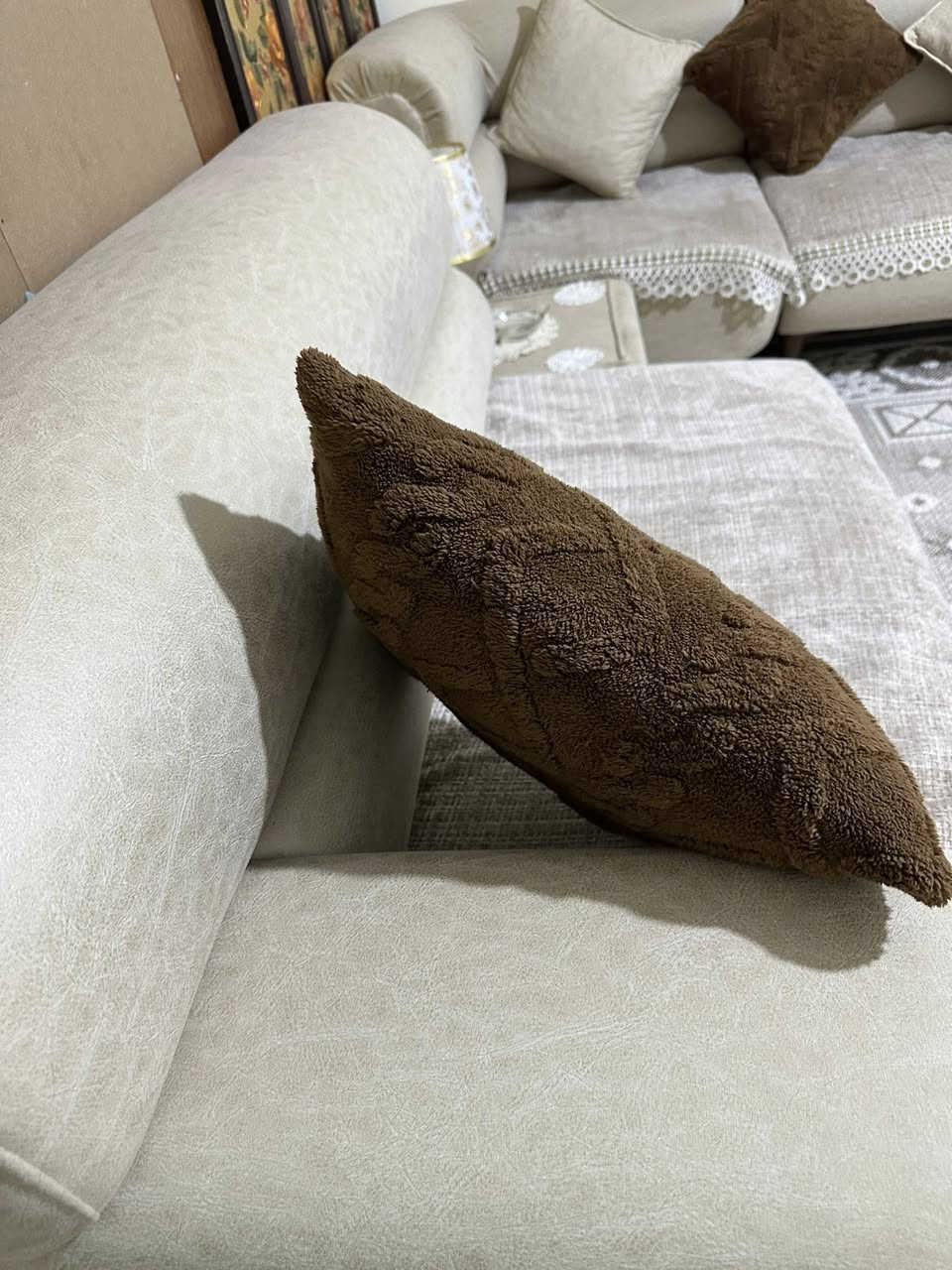 ديوان ٨ مقاعد ٥٠٠ نظيف كلش وتربروف 
تكمه ثقيل مكانه عامريه ويا المفرش هديه


**إذا كنت صاحب هذا الإعلان وتريد حذفه لأي سبب، رجاءا أرسل رسالة إلى الدعم الفني**