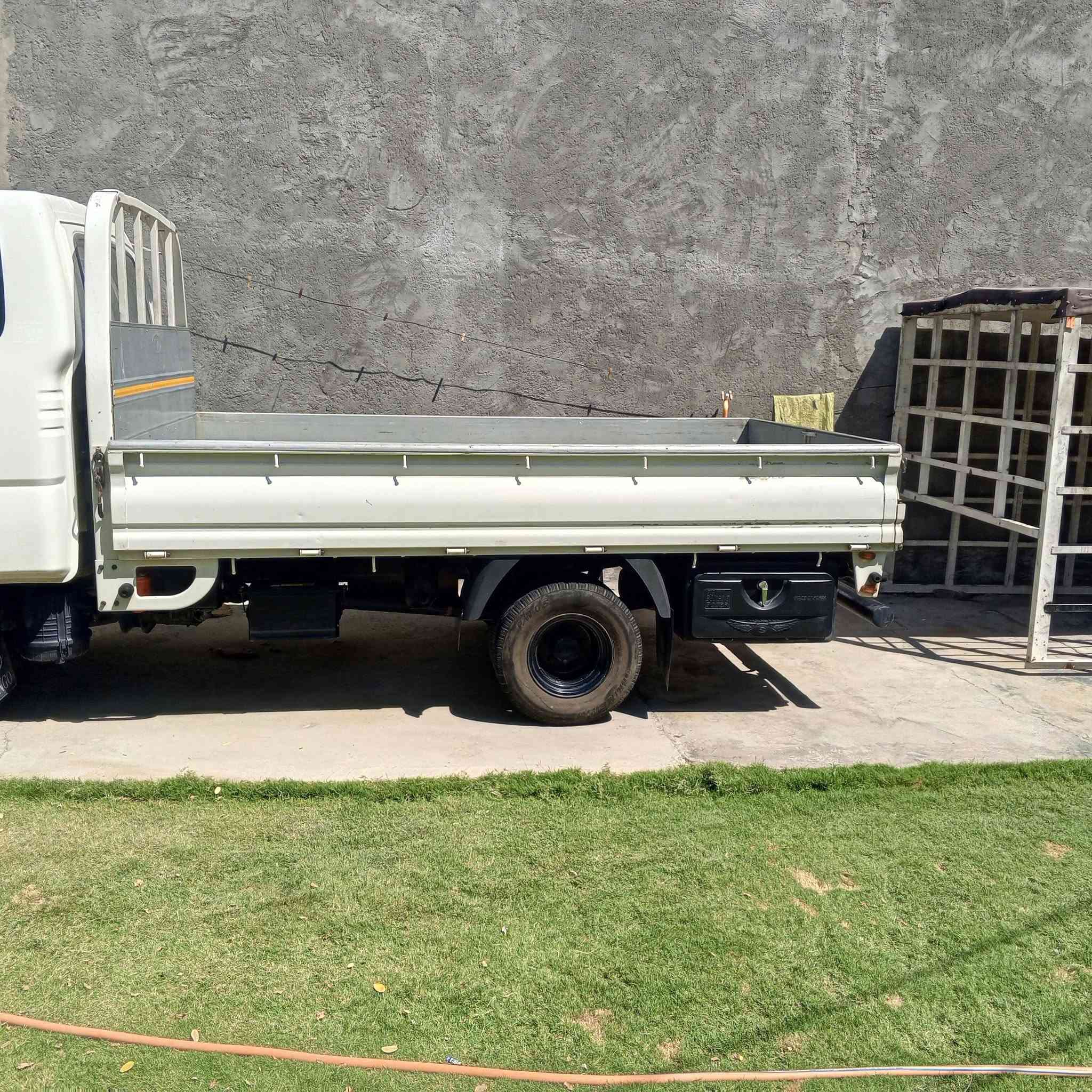 كيه موديل 12
لأ صبغ لأ ضربه بيه تبخير سياره اخت الجديده السعر 110بغداد


**إذا كنت صاحب هذا الإعلان وتريد حذفه لأي سبب، رجاءا أرسل رسالة إلى الدعم الفني**