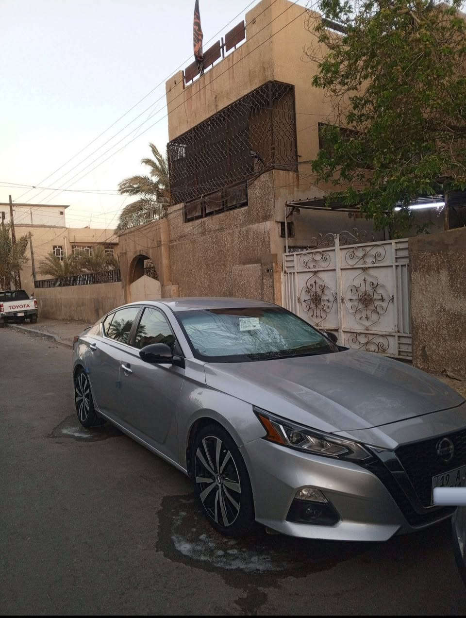 السلام عليكم نيسان التيما موديل 2020رقم كربلاء انكليزي السياره ماشيه 111الف مواصفات السياره svمعروفه موصفاتهه بصمه توقف ذاتي تشغيل عن بعد السياره شادلهه ويل إذا اتريد الويل كب مجود السعر133بيهه مجال بسيط مكان السياره بغداد رقم الهاتف ***********
