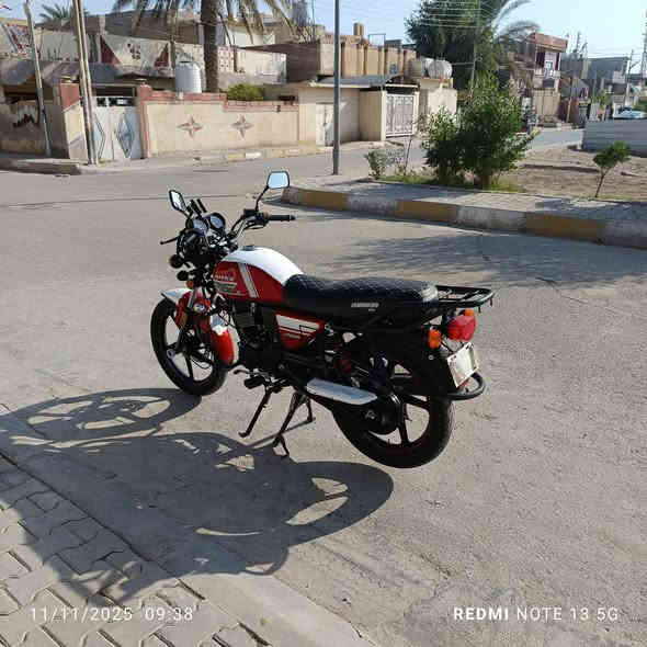 سلام عليكم دايون مديل 23 للبيع دراجه نضيفه حيل 
كلشي شغال بيهه جيب فيتر وفحص 
مكان دراجه ديالى دلي عباس 
سعر 1150 وبي مجال للشرايه 
ه‍ ***********
