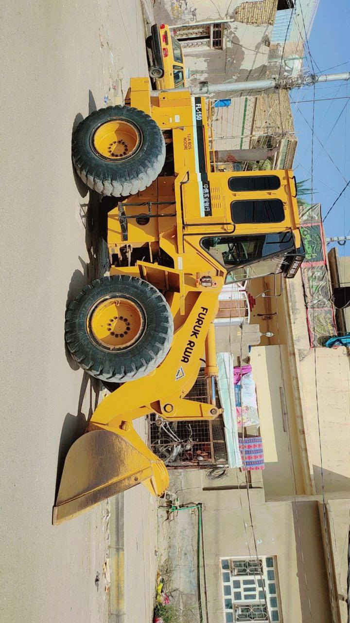 شفلات للبيع فوركاوه حجم 65 
مسيبوشي حجم 50 
للاستفسار اتصال 
***********
***********
