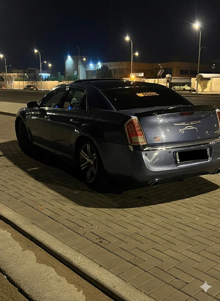 السلام عليكم اوباما 2014 كفاله من الكص السياره فول موصفات 1/1محرك 3600كفاله كير كفاله 
السياره بعد احلا من الصوره 
متومه طبق الاصل شرط حاسبه ارقام اصليه مكانهاا البصره 
سعرهاا 65 وبيهاا مجال 
***********
