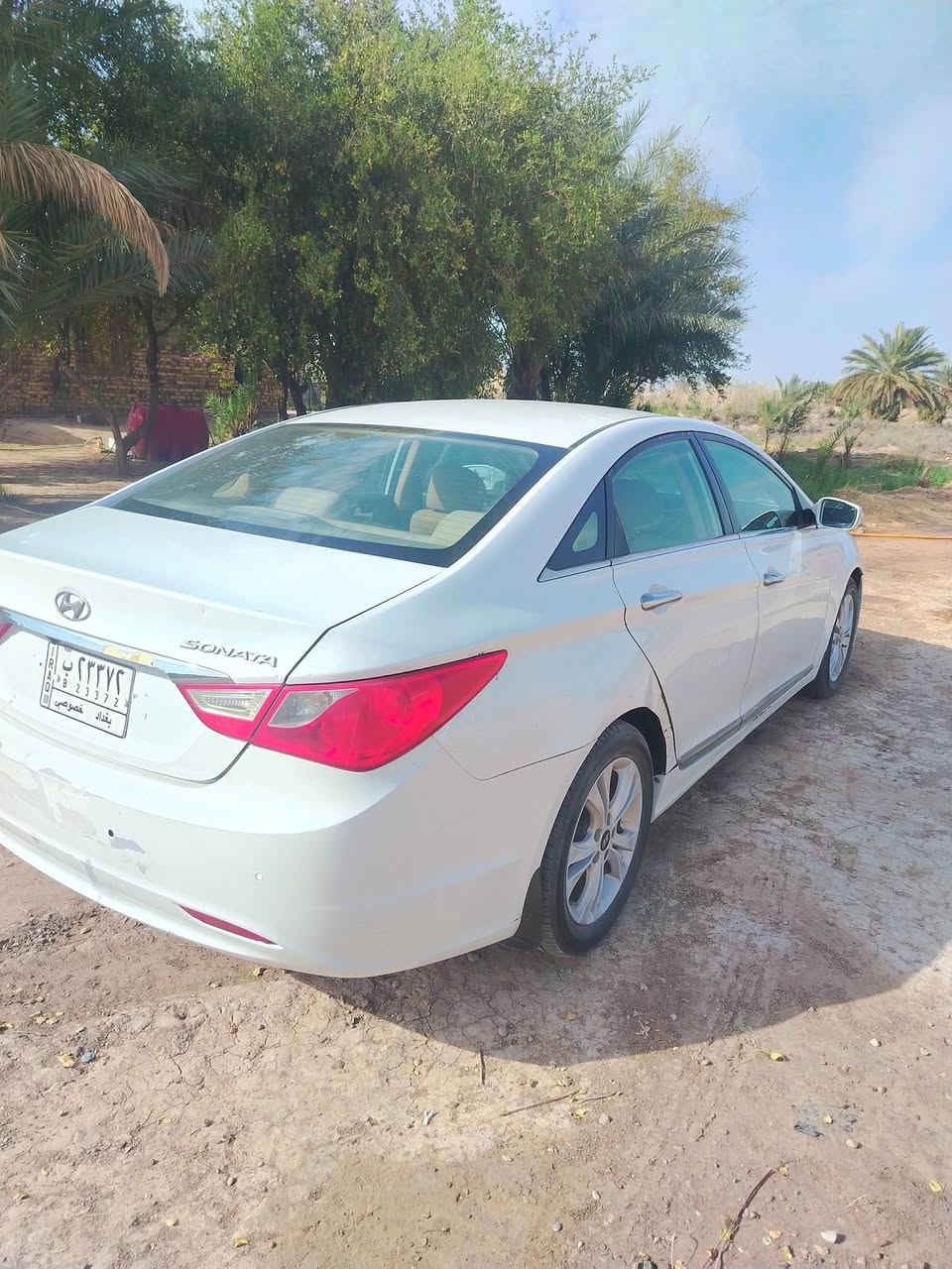 سلام عليكم سوناتا 2011 مضلع سيارة بيه قطعة واحدة جاملغ الايسر صبغ وبيه مكانات بارد محرك 2400 دوش 
السيارة باسمي شخصيا سيارة مواصفات عادية رقم بغداد مشروع وطني 
العنوان الديوانية الدغارة 
*********** واتساب

