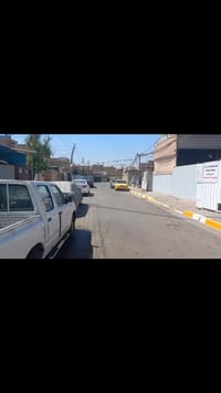 قطعه أرض للبيع ١٠٠متر الحسينيه السكلات رقم القطعه ١٢٨٢١باسمي ٠٧٧٠٢٨٩٤٤...