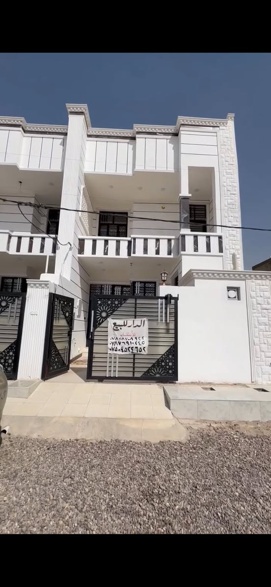 ((بسم الله الرحمن الرحيم))
🏡     🏘      🏚 

#بيت_للبيع      تستلمه كامل 

🔴في الجغيفي ثانيه

🔴 كاع بيت نايل 

✅المساحة :120
 
مكون من 3غرف نوم
 صالات2
ومطبخ 
واستقبال 
حمام عدد2
مناور عدد 2

 🛣 الشارع 🛣🛤 : 10

🗒📑⚖️ نوع الملك : طابو زراعي صرف علماً عند الشراء تدخل مباشرتاً بالسند المشترك الطابو لصرف الازراعي

💸💰 السعر  💰105 وبي مجال
للاستفسار : مراجعة 
🥇 مكتب الدليمي 🥇
🩸📍العنوان الجغيفي _نهاية سياج المقبرة على السايد الايمن.                         
                                     
            📱📲  للاتصال :  ميثم*********** 📞☎️

#عقارات_الفلوجة #عقار_للبيع #عقارات_الانبار #عقارات_العراق  #العقار #عقار
#العقار_للبيع #للبيع #بيع #بيت #بيوت #قطعة #قطع
#ارض #
