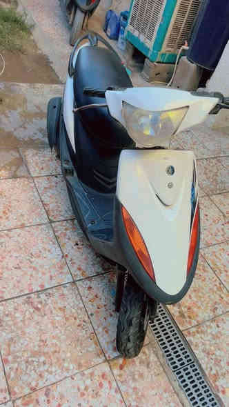 السلام عليكم ماكس عدله لون ابيض دراجه نضيفه شلعه معدل فووول ماشالله السعر 450 عنوان الشرطه الرابعه الرقم ***********
