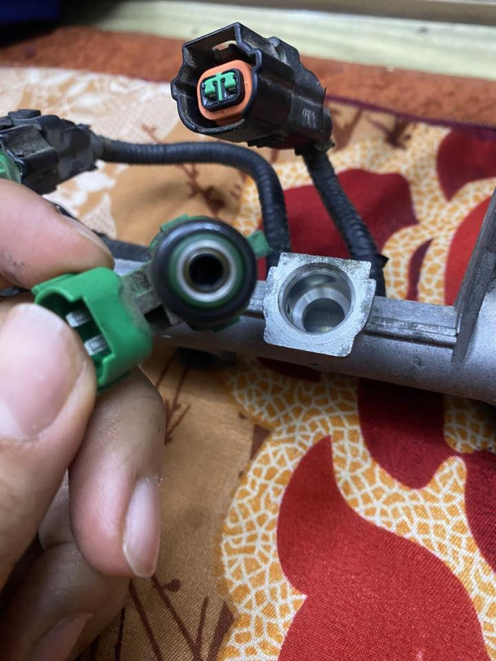 سلام عليكم شباب نوزل مال تفصيخ شرط جديد رينو بس ما اعرف يا رينو مكاني مدينة الصدر قيم واخذ ***********
