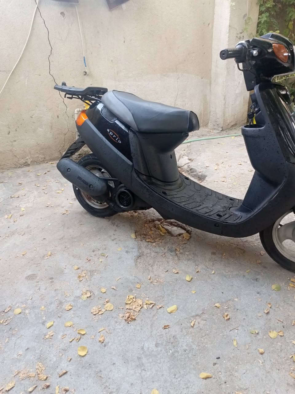 بطه مديل 2000 دبل سكليتر نقصه باتري فقط سعره 350 وبيه مجال دراجه مكينه ناعمه شلعه وسرعه كربلاء ***********
