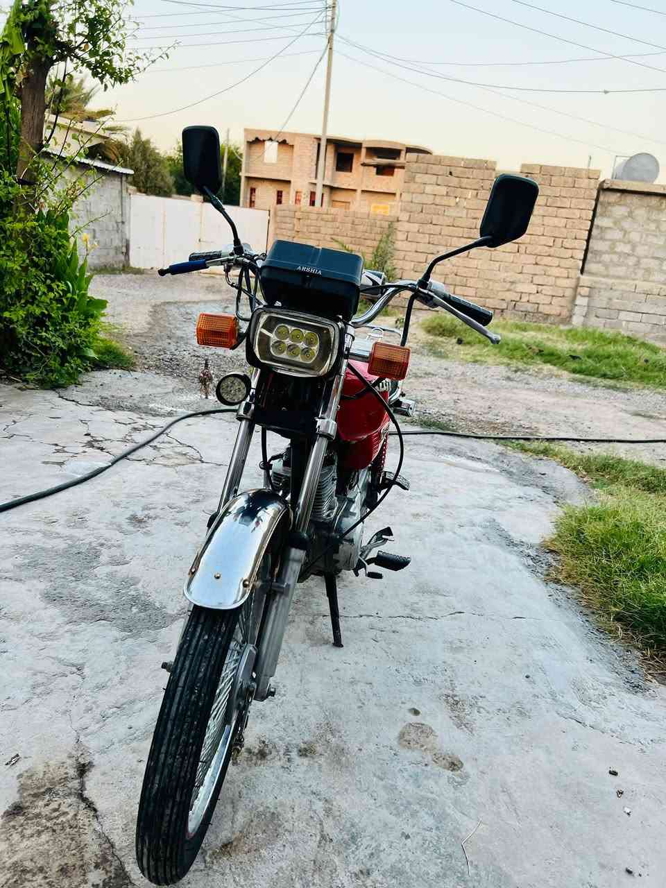 السلامً عليكم دراجه لبيع موديل20مفيس  موجود السعر 325 بي مجال شي قليل رقمي ***********

