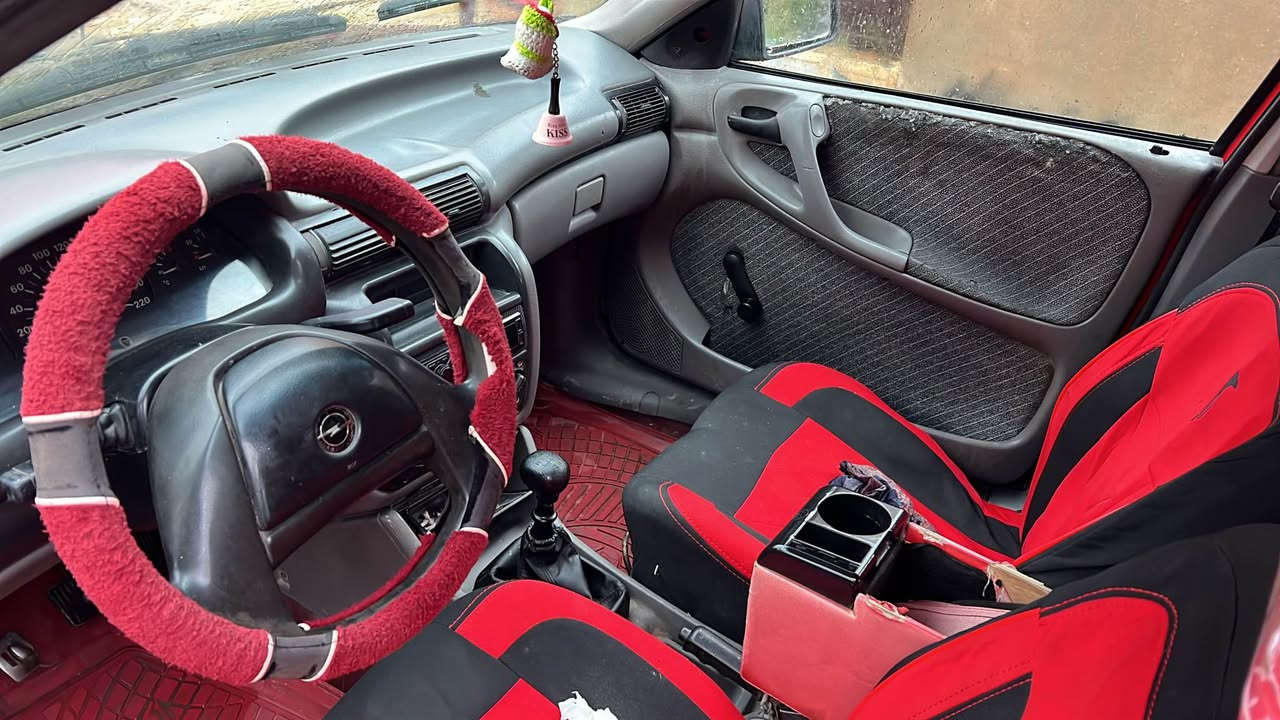 1993 
صبغ حزام بدون ضربه 
رقم نجف تحويلها بكل المحافظات موصل, نينوى


**إذا كنت صاحب هذا الإعلان وتريد حذفه لأي سبب، رجاءا أرسل رسالة إلى الدعم الفني**