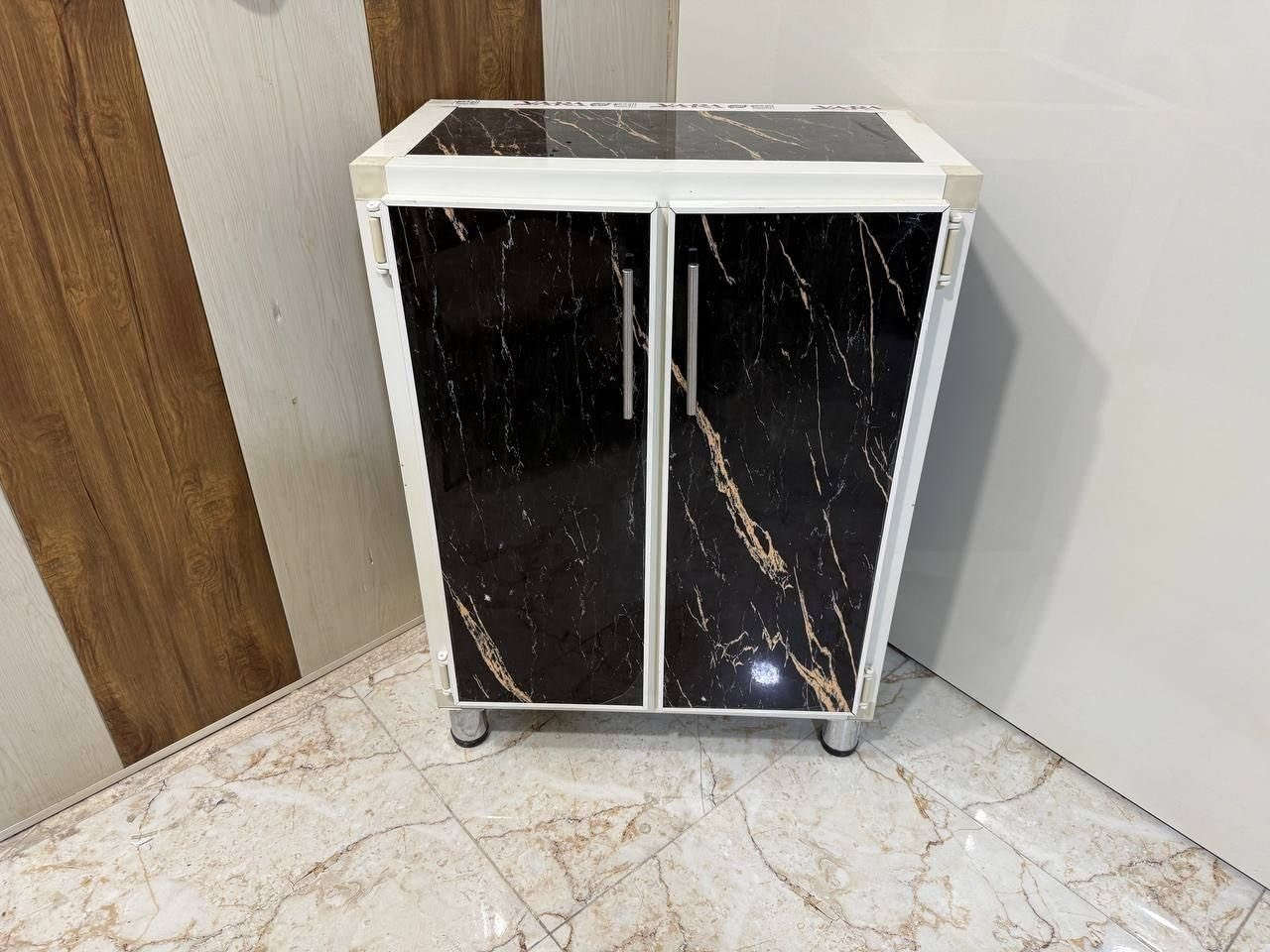 ديلاب المنيوم او جزامة عرض خاص بي الوان بي احجام
توصيل مجانا


**إذا كنت صاحب هذا الإعلان وتريد حذفه لأي سبب، رجاءا أرسل رسالة إلى الدعم الفني**