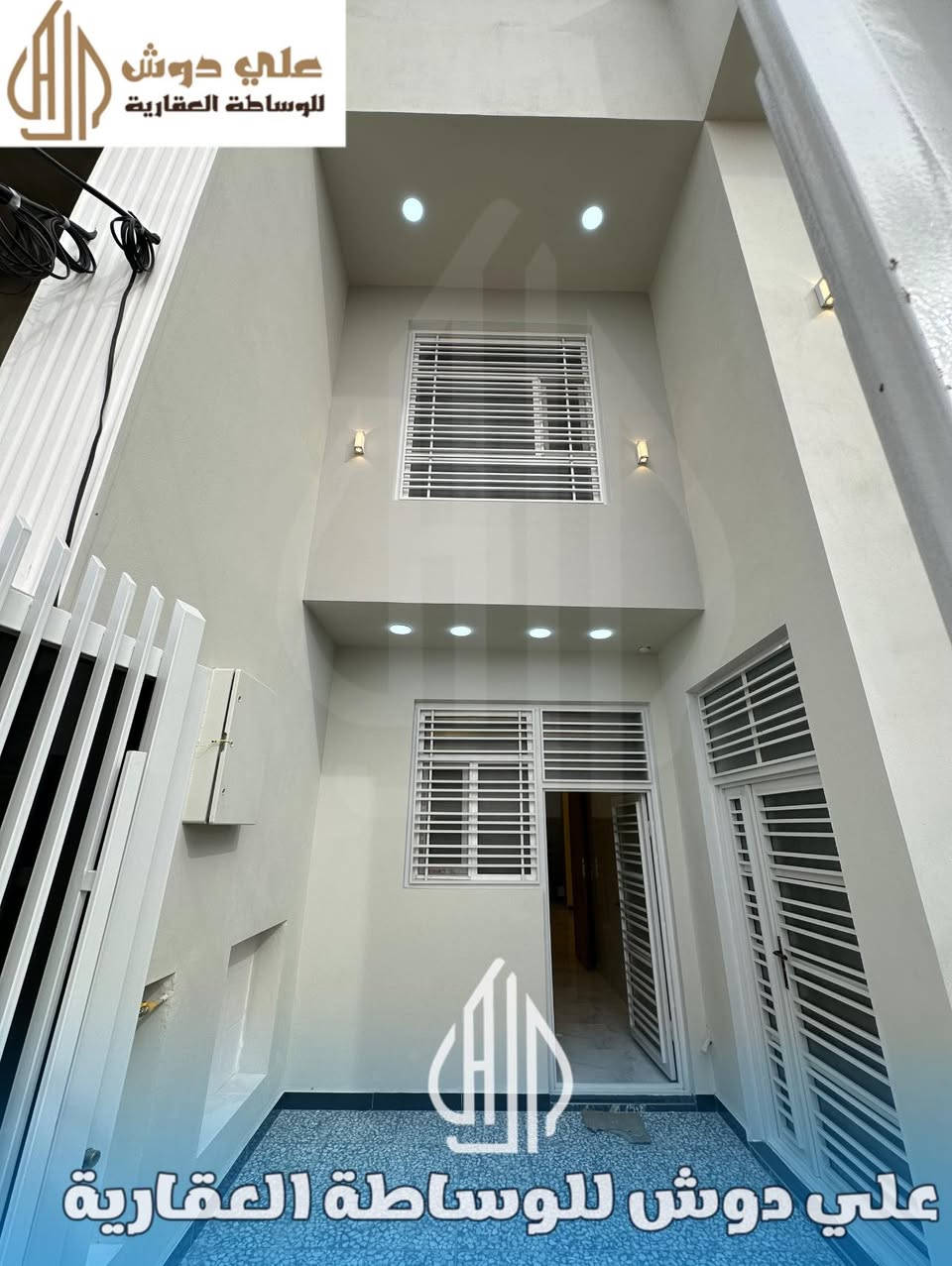 #جديد_علي_دوش_للوساطة_العقارية_وتنفيذ_الدور_الحديثة

#للبيع_دور_توأم_بناء_حديث_النجف_حي_المكرمة_بال_٩٠٠٠

#شارع_بعرض_١٢_متر_وفضلة_امام_الدور_مكان_راقي_جدا 
__________________________

#المساحة_الواحدة_للعقار_١٤٠_متر_طابقين_بواجهة_٧_م_

#والنزال_٢٠_متر_بالقرب_الى_متنزه_المكرمة_بداية_الحي_
———————————————————

✔️يحتوي_الطابق_الاول_على:

✔️الغرفة - على واجهة- العقار يعني ٧ واسعة جدا 

✔️الصالة - باب دفترية مطلة للأستقبال 

✔️الاستقبال - 

✔️المطبخ - حار- بارد - 

✔️الصحيات - غربي - شرقي - الشاور 

✔️المنور- وأنابيب الخلطات الخاصة للغسالة - فول اتماتيك 

✔️الطارمة - الخارجية - والصحيات - الخطار 
💫💫💫💫💫💫💫💫💫💫💫💫💫💫💫💫💫

✔️يحتوي الطابق الثاني على : 

✔️عدد الغرف (٣) ثلاثة 

✔️الصالة - 

✔️الصحيات - 

✔️مكان الطاقة الشمسية - 
💫💫💫💫💫💫💫💫💫💫💫💫💫💫💫💫💫

✔️واخيراً السطح - 

💫💫💫💫💫💫💫💫💫💫💫💫💫💫💫💫

🎖️الدار مجهز بالستائر 

🎖️الماطور - مي - 

🎖️تانكيات- عدد اثنان - 

🎖️مراوح - بالكامل - 

🎖️مغاسل - 

🎖️ابواب - الصحيات - الالمنيوم 

🎖️صبغ الابواب للغرف على ذوق الزبون - 😍

💫💫💫💫💫💫💫💫💫💫💫💫💫💫💫💫💫

🪐الكهرباء للدور بوري - 

🪐الخلطات - للصحيات تركي ضمان - 

🪐الإنارة بروفايل - 

🪐بورسلين لوح - المطبخ - 

🪐خلطات - غسالة الصحون - 

🪐شتايكر الطفيلي - 
💫💫💫💫💫💫💫💫💫💫💫💫💫💫💫💫💫

☎️للأستفسار يرجى الاتصال على الأرقام التالية ☎️

☎️***********☎️***********☎️

🪐أو مراجعة المكتب الكائن - النجف - سايدين جامعة سلام 

🪐مجاور شركة الحافظ ومجموعة المنتظر - 

#علي_دوش_للوساطة_العقارية_

#مشاهدات
#متابعين
#تابعونا
#عقارات
#عقاراتي
#اكسبلور
#ترند
#عقارات
#كربلاء
#نجف
#النجف
