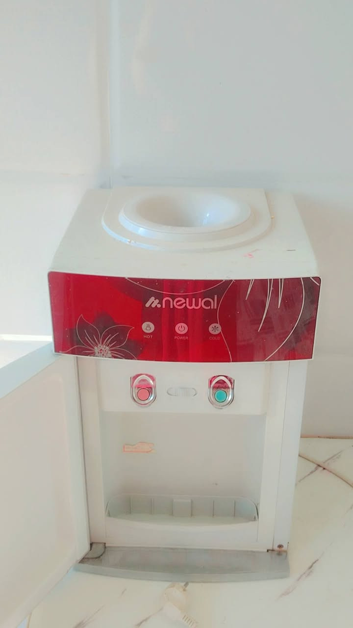 براد ماء شركة منوال البارد شغال بس الحار مايشتغل ب٥٠


**إذا كنت صاحب هذا الإعلان وتريد حذفه لأي سبب، رجاءا أرسل رسالة إلى الدعم الفني**