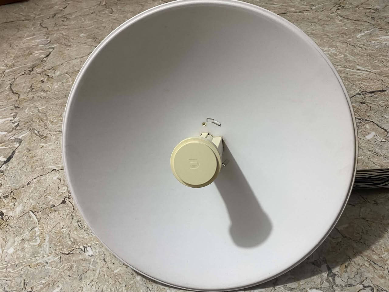 السلام عليكم نانو صحن للبيع مستعمل بس نظيف كلش نوعيته Ubiquiti PowerBeam M5.


**إذا كنت صاحب هذا الإعلان وتريد حذفه لأي سبب، رجاءا أرسل رسالة إلى الدعم الفني**