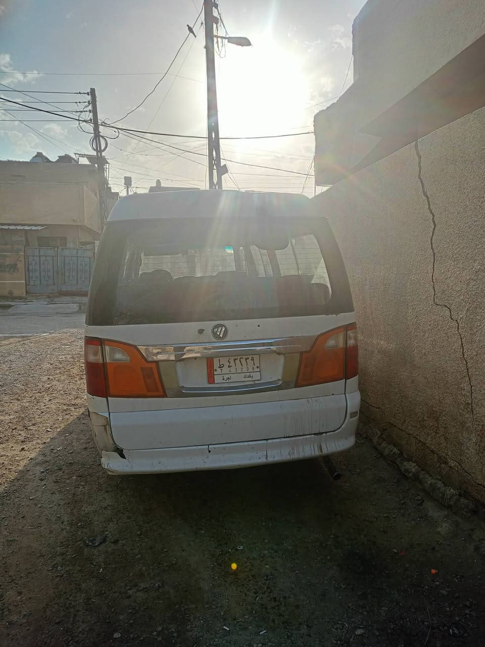 سلام عليكم فتون البيع 2014اف سياره السياره كانت مال مصرف ومحرره وبيها براء ذمه من المصرف راعيها بالسنويه موجود تريد تحويل تريد وكاله سياره حلوه ما عدا بيها طخات بالصفحه الطويله مال بارد دوشمه جديده محرك جير اكسن كله جديد سياره مطلوبه مرور 1,400 وما مسجله بالهيئه وبيها وصل مال سنويه لان السنويه من طالعه من المصرف ما مراجعين بيها فليشتري يفتح معامله بيها اني ما له علاقه بكل شيء سياره الضريبه مسدده لل 19 مكاني بغداد البياع الشراي يتصل وما يكون خاطره الا طيب انا رجال اخذ صافي مالي علاقه لا بالقرامات ولا بكل شيء اقرا المنشور زين واتصل وتدلل‏‪***********‬‏سعر50وبيها مجال
