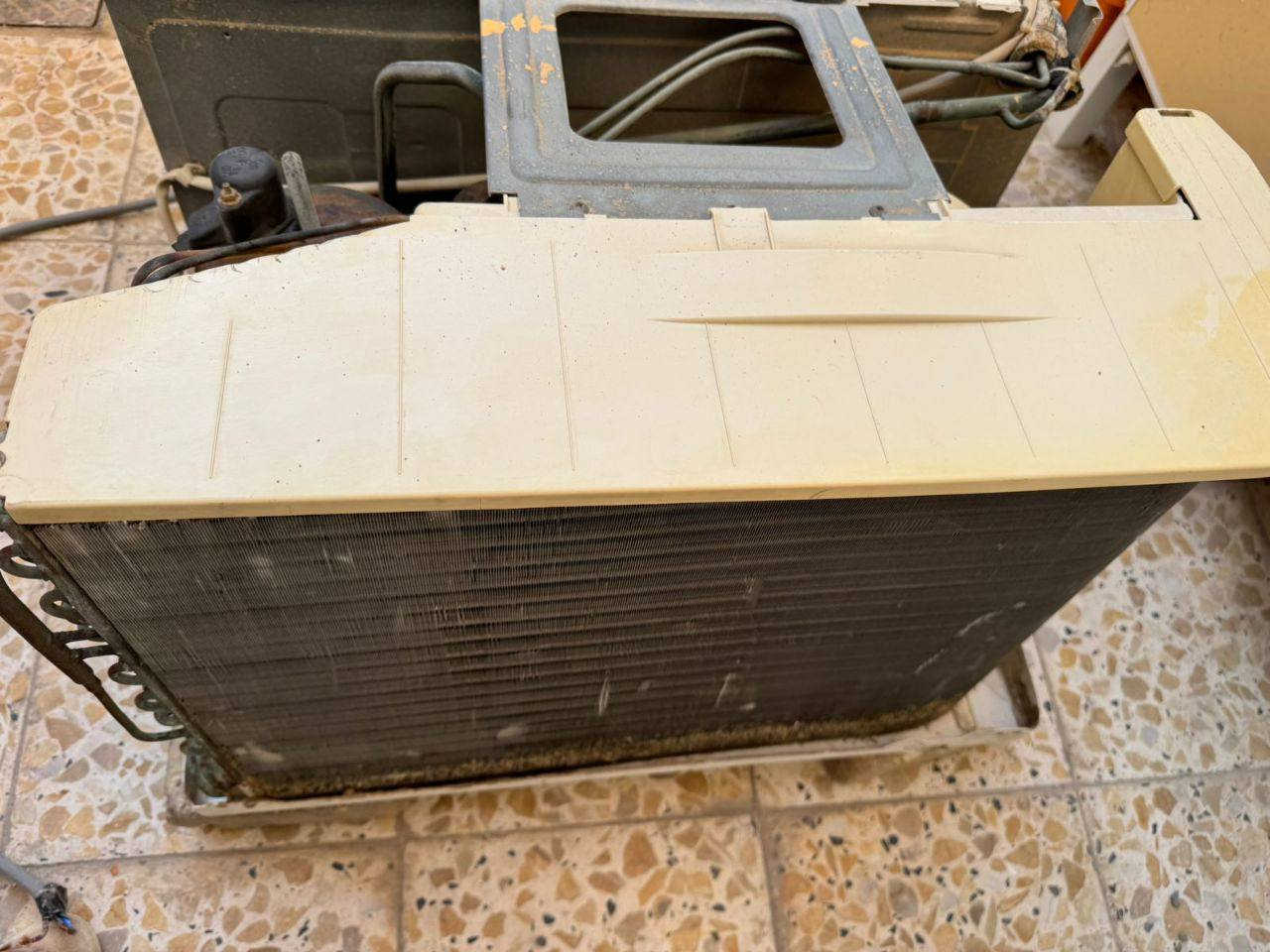 السلام عليكم اخوان مكيف نظيف شرط التبريد للبيع سعره 350 قفل مكاني ناصريه مركز 0785906411


**إذا كنت صاحب هذا الإعلان وتريد حذفه لأي سبب، رجاءا أرسل رسالة إلى الدعم الفني**