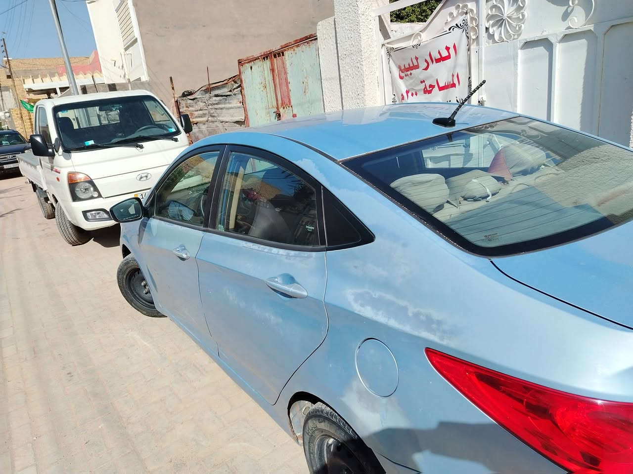 اكسنت موديل 13في الديوانية السعر 80وارد امركيا فيها ملاحظات لكنها مقبولة محرك مع كل التفرعات والكير والحداديه  كلها جديده انا وكيل وهي سيارتي وباسمي رقم جديد انكليزي *********** ملاحضة الي يشتري شرط ينقل ملكيه بمعنى يداور
