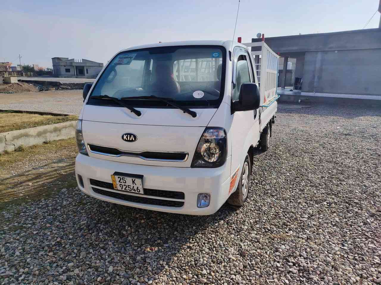 سلام عليكم كيه موديل 2018رقم كركوك دولي سياره جاهزة السعر 127بيها مجال  يرهم مراوس بكيه موديل اقل ***********
